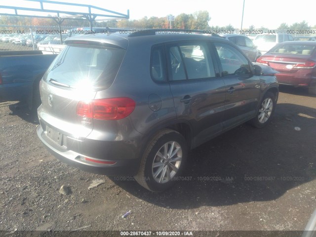 Photo 3 VIN: WVGBV7AX5JK003735 - VOLKSWAGEN TIGUAN LIMITED 