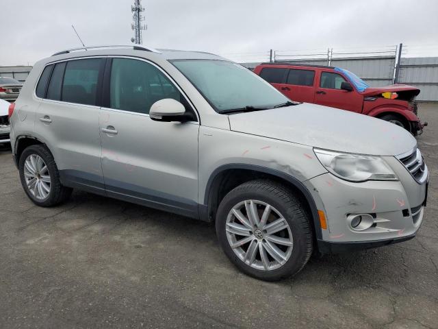 Photo 3 VIN: WVGBV7AX6AW516159 - VOLKSWAGEN TIGUAN 