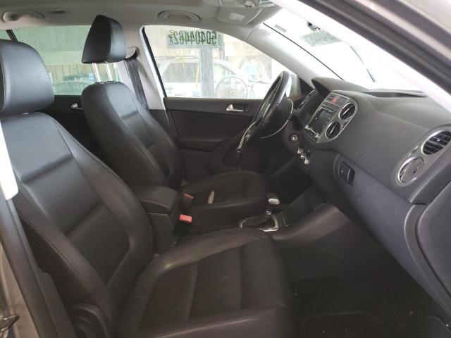 Photo 4 VIN: WVGBV7AX6AW524231 - VOLKSWAGEN TIGUAN SE 