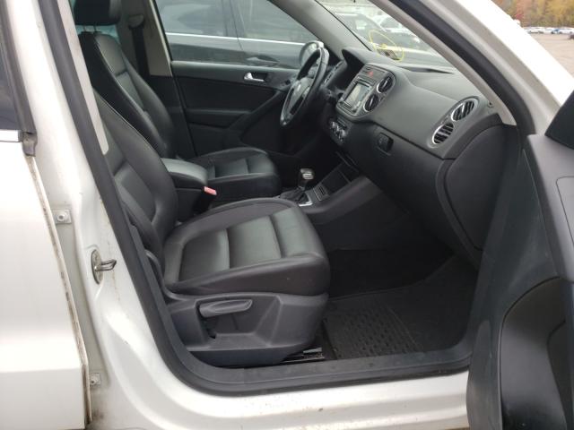 Photo 4 VIN: WVGBV7AX6AW537075 - VOLKSWAGEN TIGUAN SE 