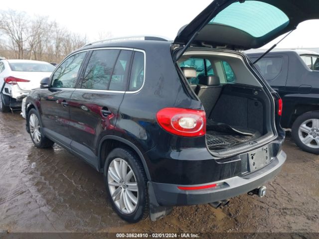 Photo 2 VIN: WVGBV7AX6BW529799 - VOLKSWAGEN TIGUAN 