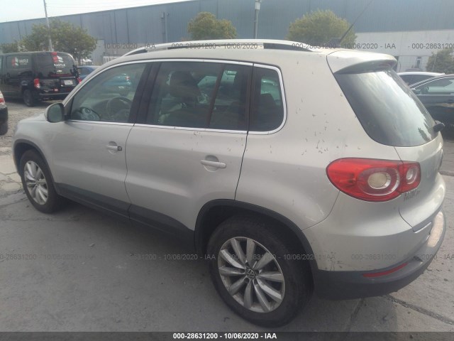 Photo 2 VIN: WVGBV7AX6BW551737 - VOLKSWAGEN TIGUAN 