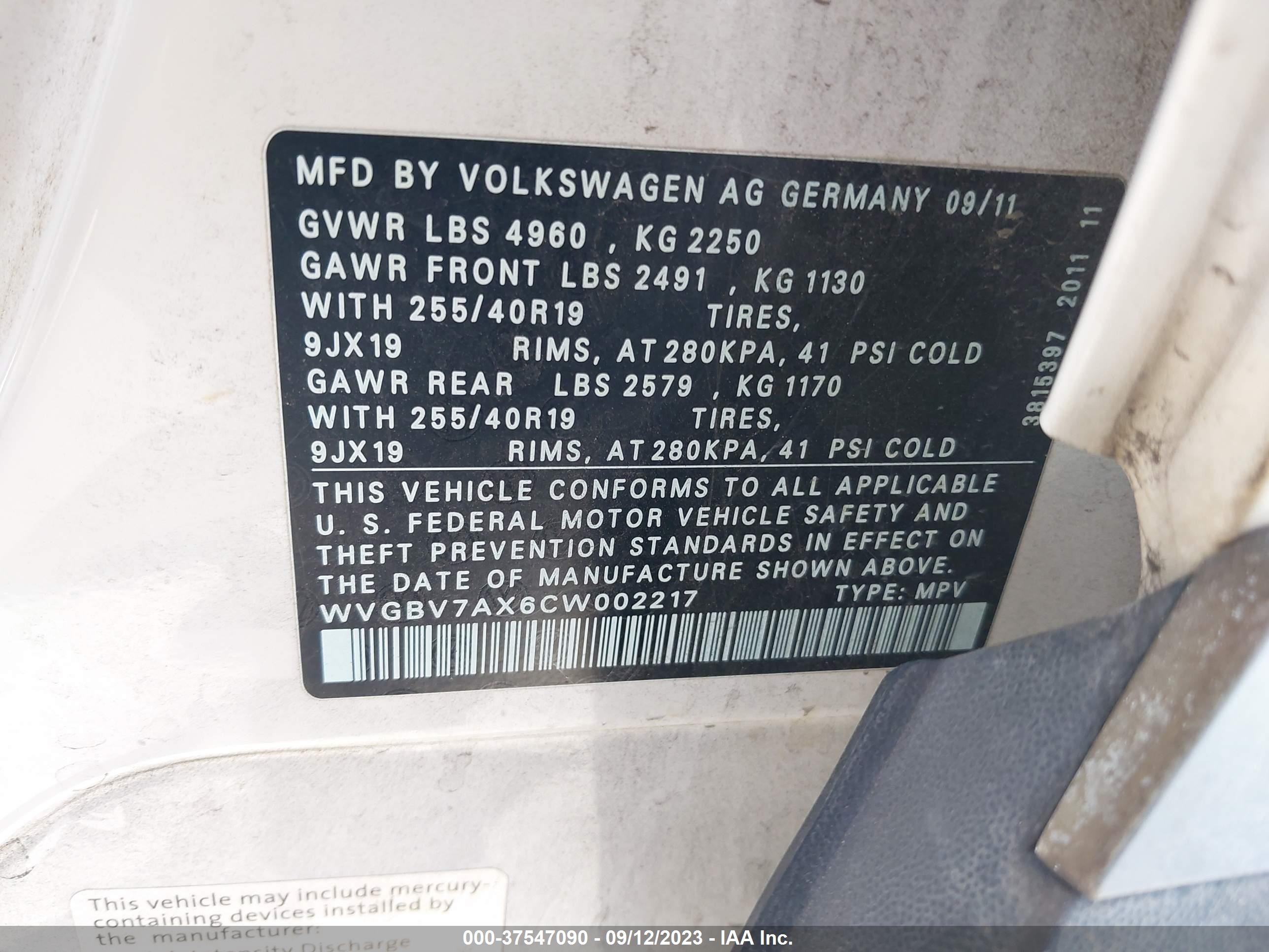 Photo 8 VIN: WVGBV7AX6CW002217 - VOLKSWAGEN TIGUAN 