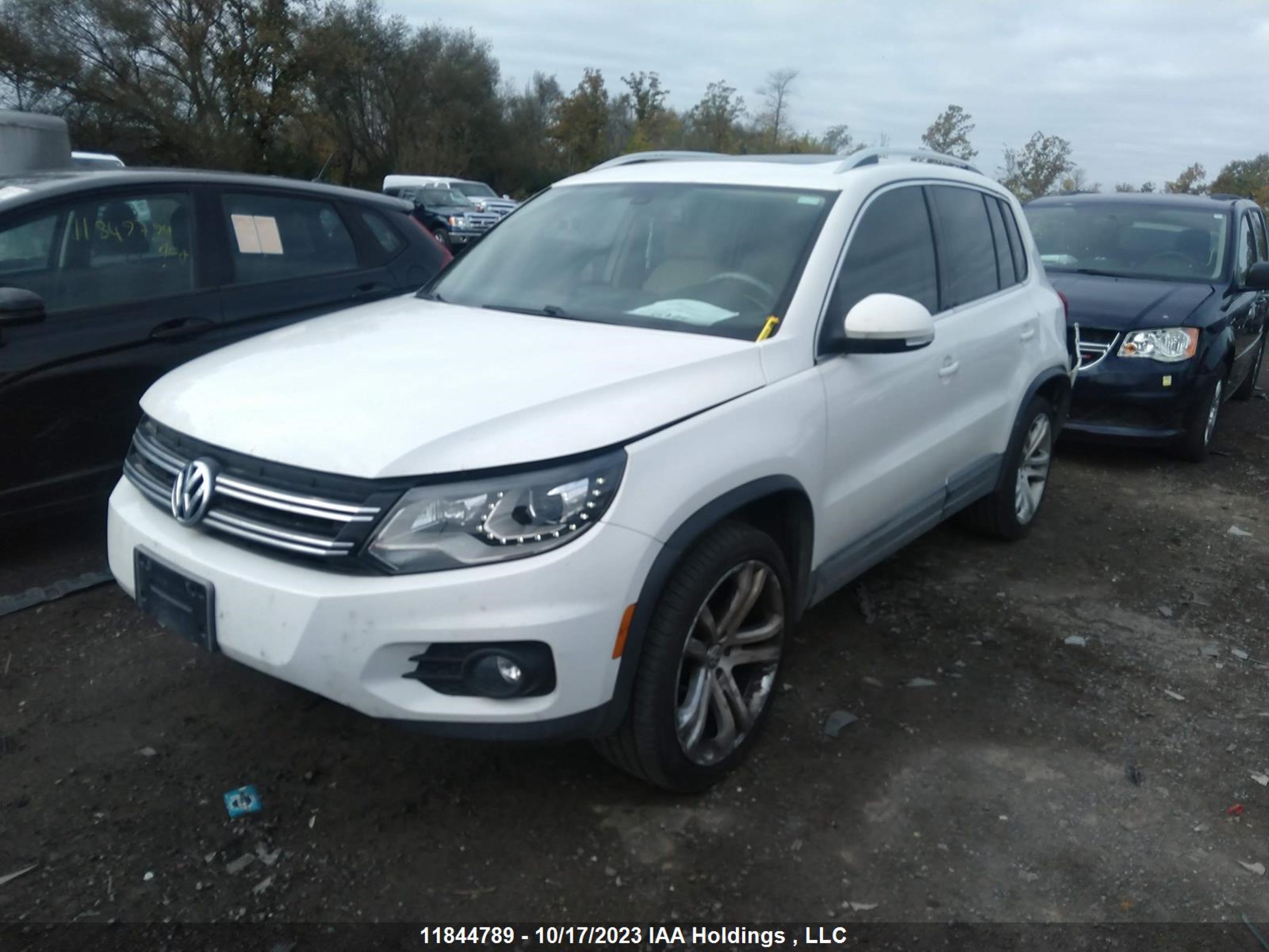 Photo 1 VIN: WVGBV7AX6CW578342 - VOLKSWAGEN TIGUAN 