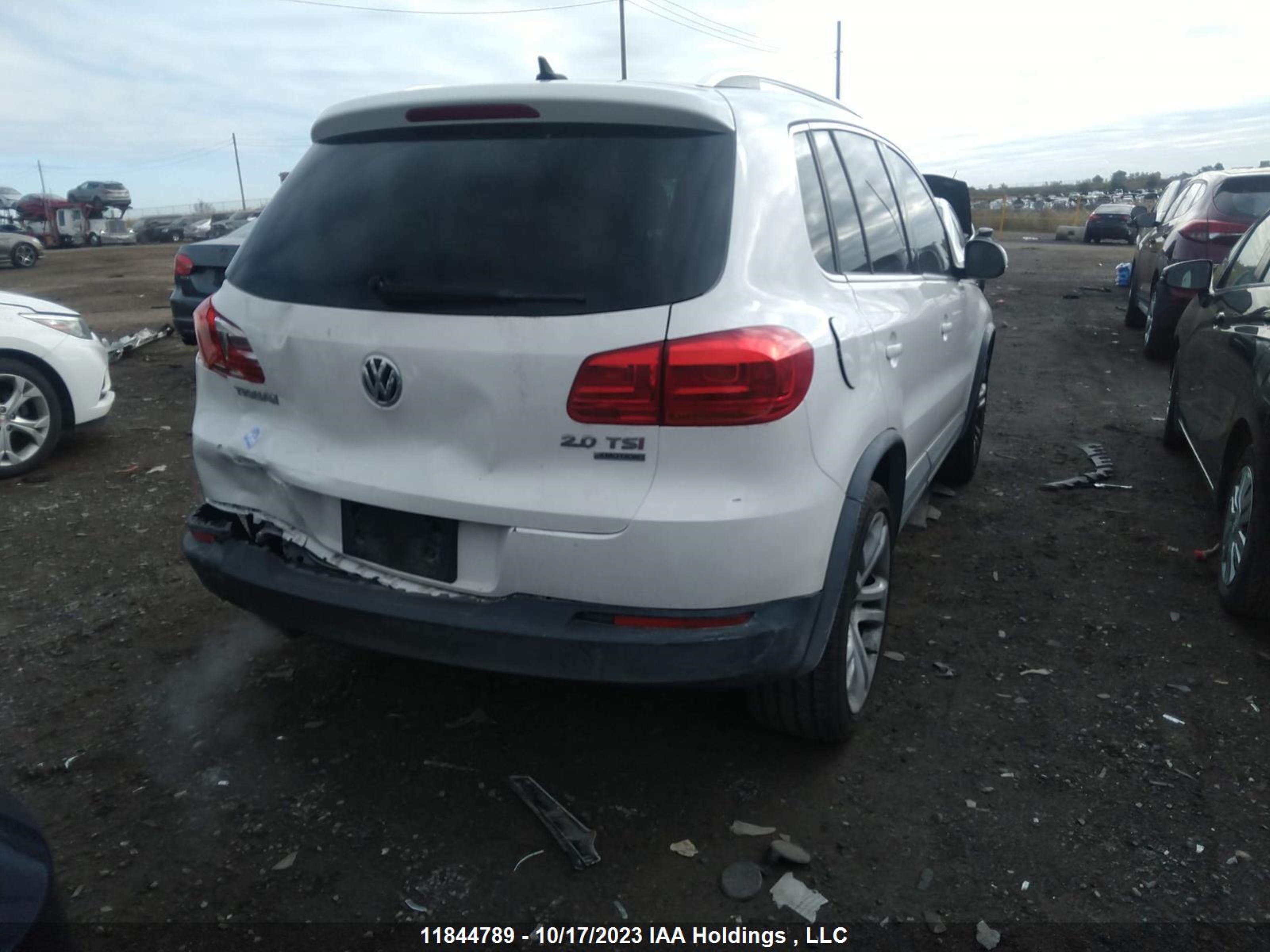 Photo 3 VIN: WVGBV7AX6CW578342 - VOLKSWAGEN TIGUAN 