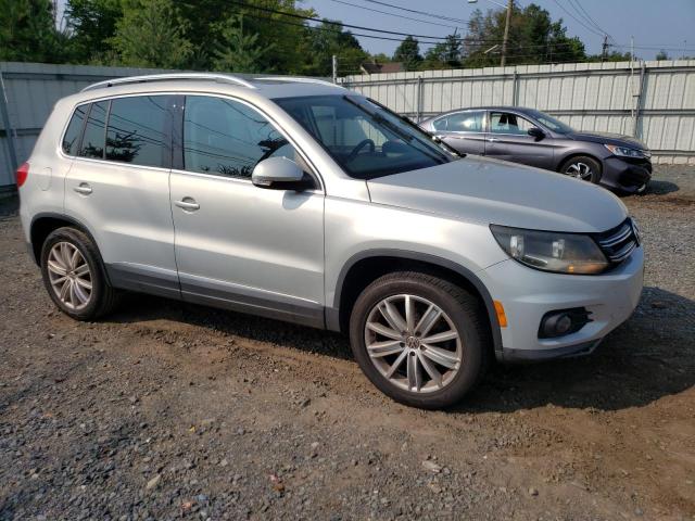 Photo 3 VIN: WVGBV7AX6CW603188 - VOLKSWAGEN TIGUAN S 