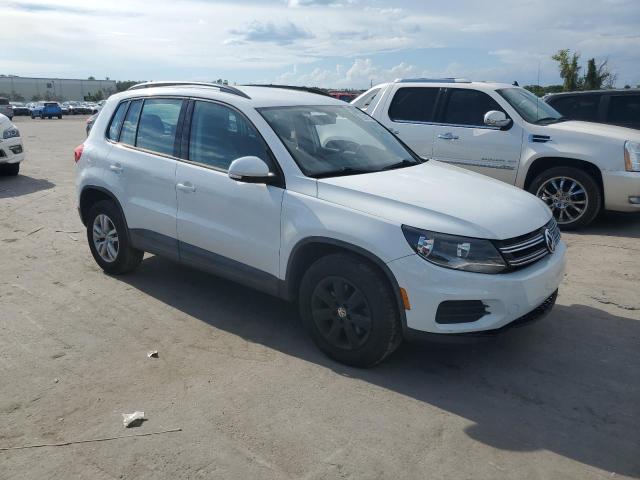 Photo 3 VIN: WVGBV7AX6GK000173 - VOLKSWAGEN TIGUAN 