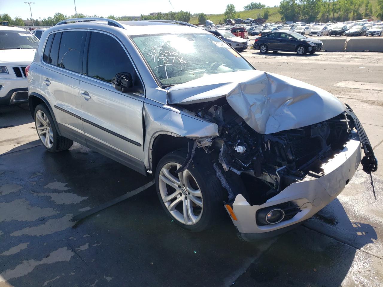 Photo 3 VIN: WVGBV7AX6GW014938 - VOLKSWAGEN TIGUAN 