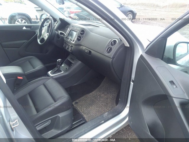 Photo 4 VIN: WVGBV7AX6HK006041 - VOLKSWAGEN TIGUAN 