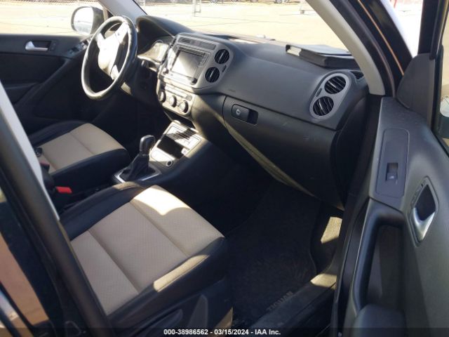 Photo 4 VIN: WVGBV7AX6HK021607 - VOLKSWAGEN TIGUAN 