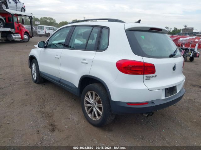 Photo 2 VIN: WVGBV7AX6HK046717 - VOLKSWAGEN TIGUAN 