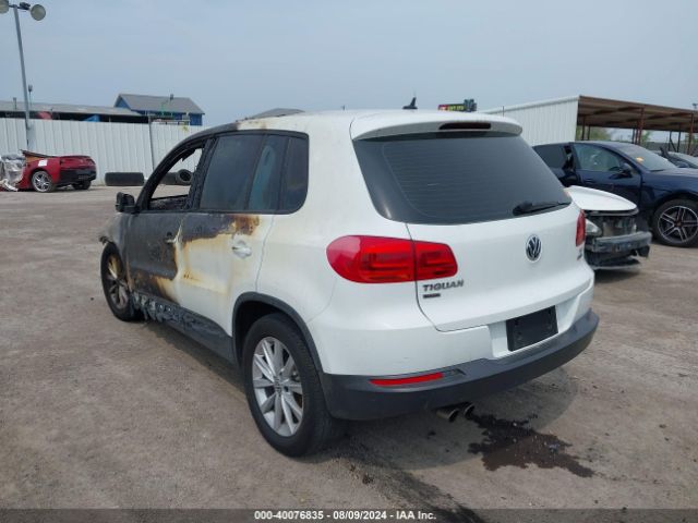 Photo 2 VIN: WVGBV7AX6HK051755 - VOLKSWAGEN TIGUAN 