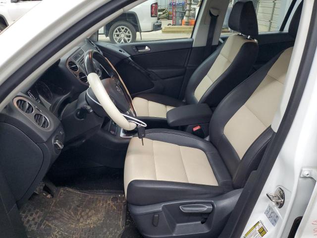 Photo 6 VIN: WVGBV7AX6HW511148 - VOLKSWAGEN TIGUAN 