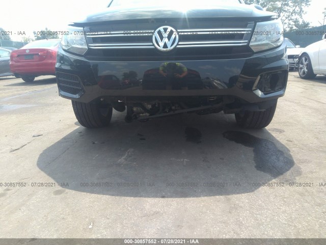 Photo 5 VIN: WVGBV7AX6JK001380 - VOLKSWAGEN TIGUAN 