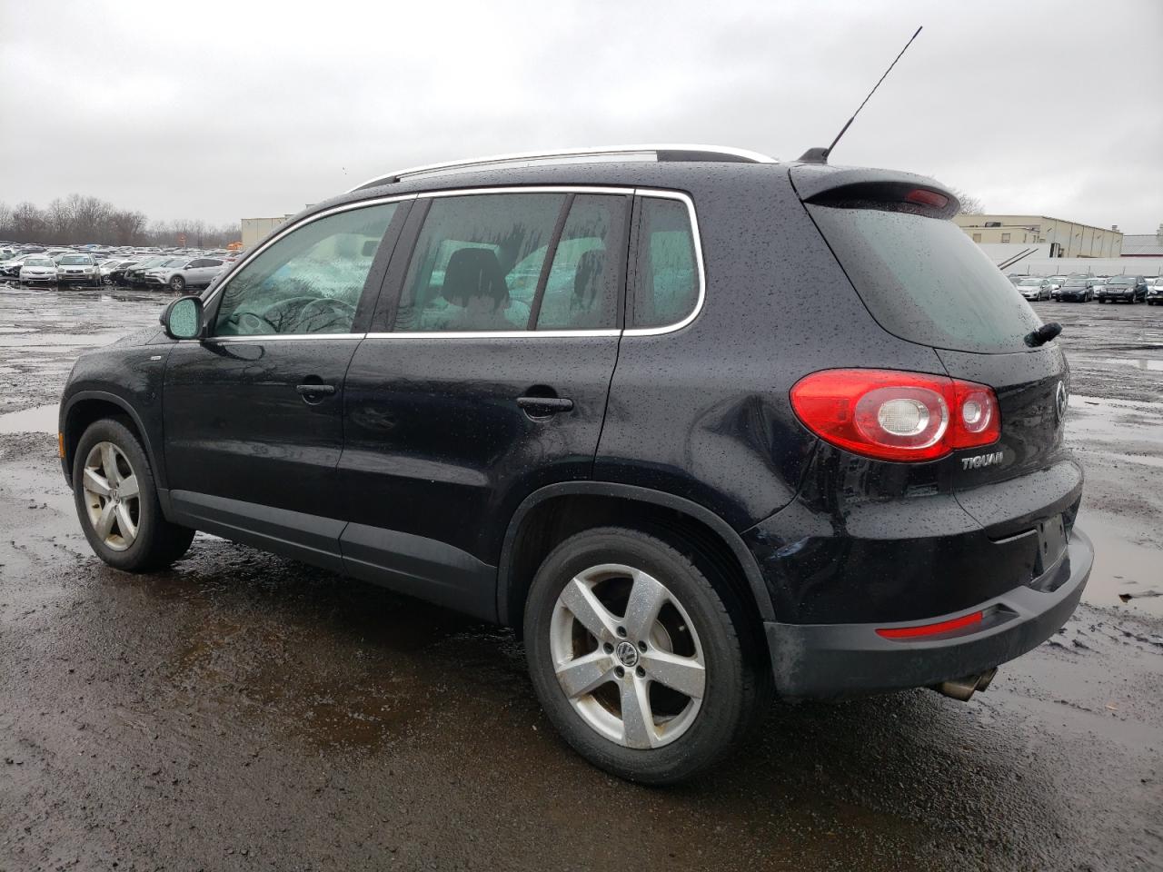 Photo 1 VIN: WVGBV7AX7AW522892 - VOLKSWAGEN TIGUAN 