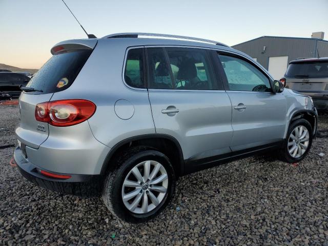 Photo 2 VIN: WVGBV7AX7BW514177 - VOLKSWAGEN TIGUAN S 