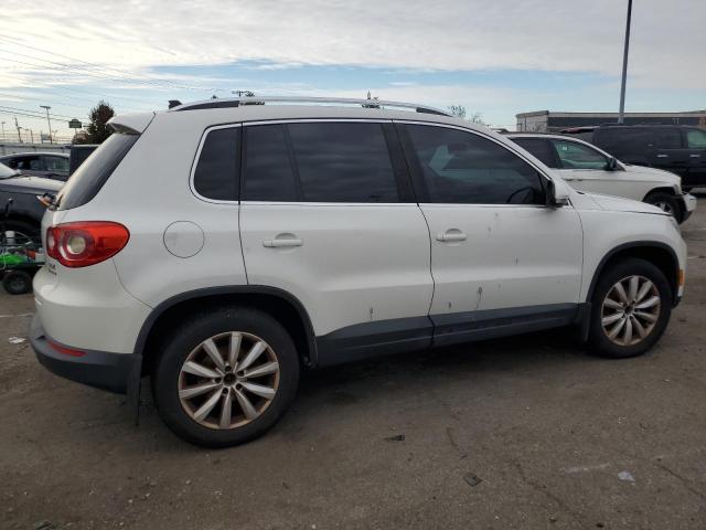 Photo 2 VIN: WVGBV7AX7BW530122 - VOLKSWAGEN TIGUAN 