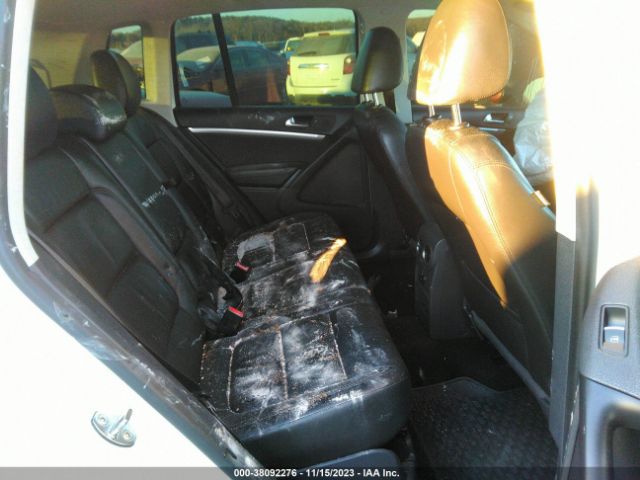 Photo 7 VIN: WVGBV7AX7CW598146 - VOLKSWAGEN TIGUAN 