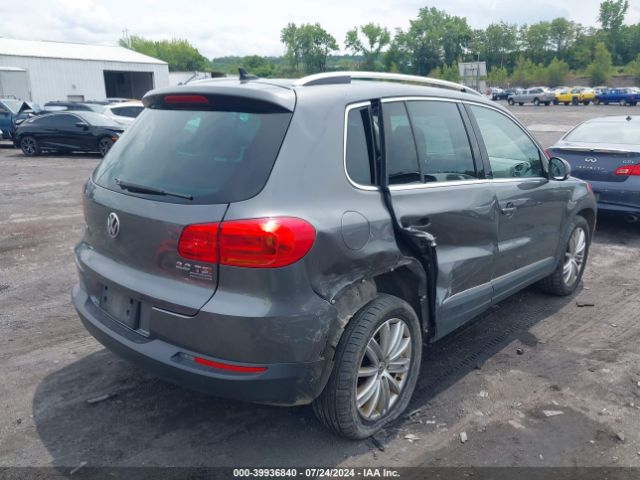 Photo 3 VIN: WVGBV7AX7FW501497 - VOLKSWAGEN TIGUAN 