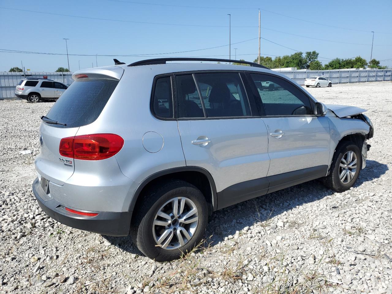 Photo 2 VIN: WVGBV7AX7FW508367 - VOLKSWAGEN TIGUAN 