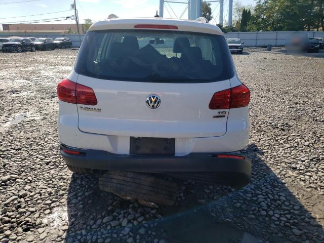 Photo 5 VIN: WVGBV7AX7GK000456 - VOLKSWAGEN TIGUAN S 