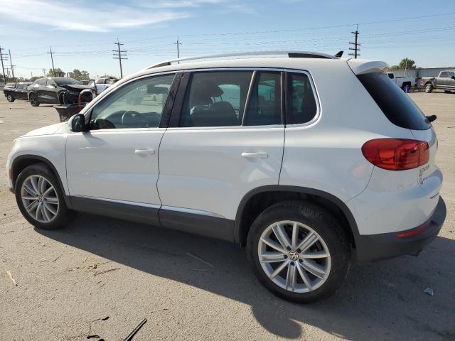 Photo 1 VIN: WVGBV7AX7GW527356 - VOLKSWAGEN TIGUAN S 