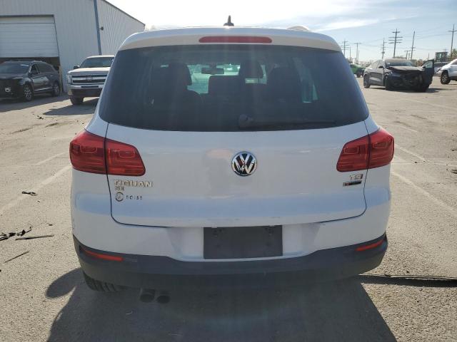 Photo 5 VIN: WVGBV7AX7GW527356 - VOLKSWAGEN TIGUAN S 