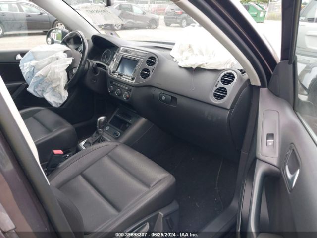 Photo 4 VIN: WVGBV7AX7GW543492 - VOLKSWAGEN TIGUAN 