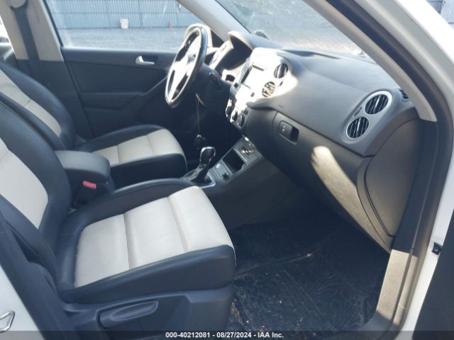 Photo 4 VIN: WVGBV7AX7GW552273 - VOLKSWAGEN TIGUAN 