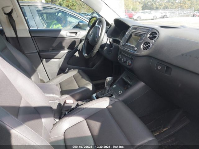 Photo 4 VIN: WVGBV7AX7GW601472 - VOLKSWAGEN TIGUAN 