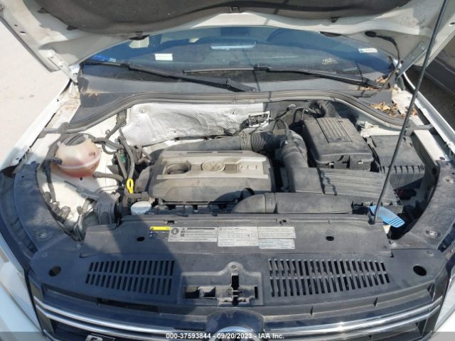 Photo 9 VIN: WVGBV7AX7GW613878 - VOLKSWAGEN TIGUAN 