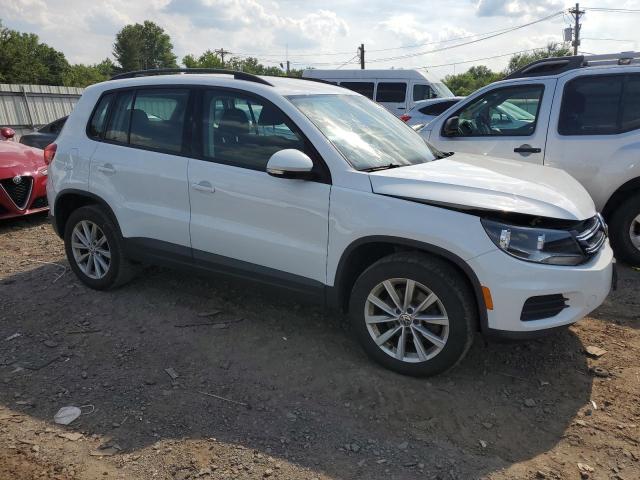 Photo 3 VIN: WVGBV7AX7HK051635 - VOLKSWAGEN TIGUAN S 