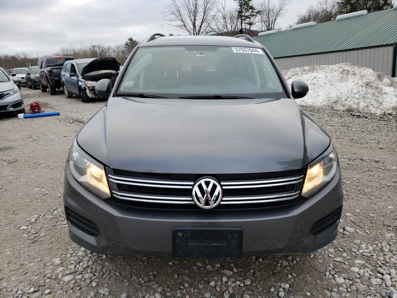 Photo 4 VIN: WVGBV7AX7JK005907 - VOLKSWAGEN TIGUAN 