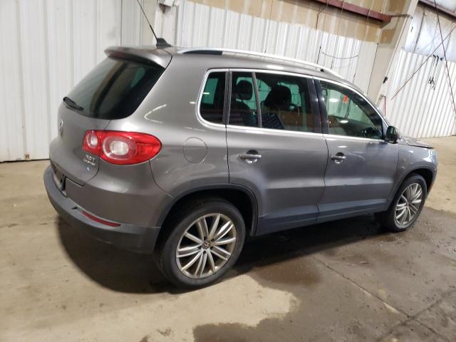 Photo 2 VIN: WVGBV7AX8AW510640 - VOLKSWAGEN TIGUAN SE 