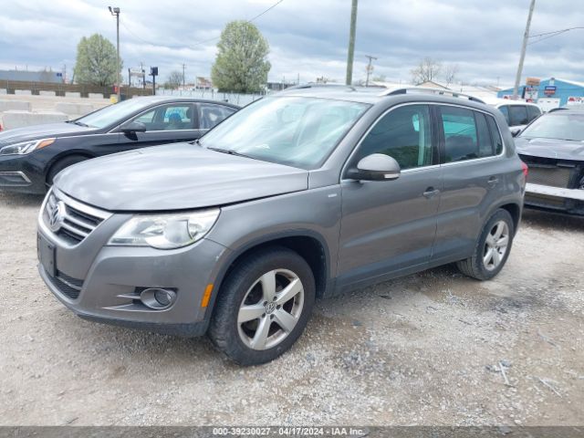 Photo 1 VIN: WVGBV7AX8AW514235 - VOLKSWAGEN TIGUAN 