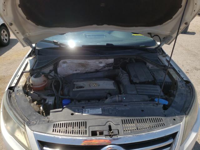 Photo 6 VIN: WVGBV7AX8AW520746 - VOLKSWAGEN TIGUAN 