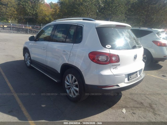 Photo 2 VIN: WVGBV7AX8BW522000 - VOLKSWAGEN TIGUAN 