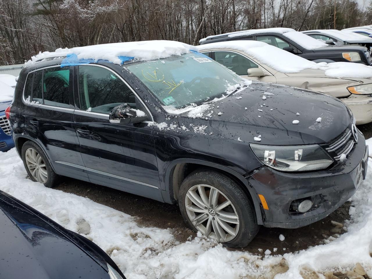 Photo 3 VIN: WVGBV7AX8CW585907 - VOLKSWAGEN TIGUAN 