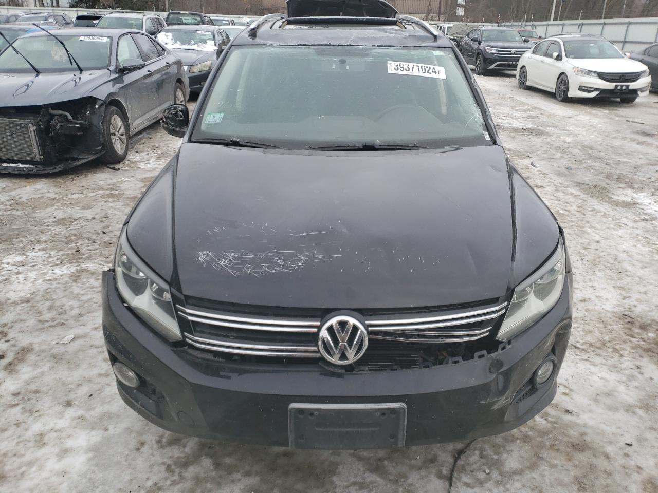 Photo 4 VIN: WVGBV7AX8CW585907 - VOLKSWAGEN TIGUAN 