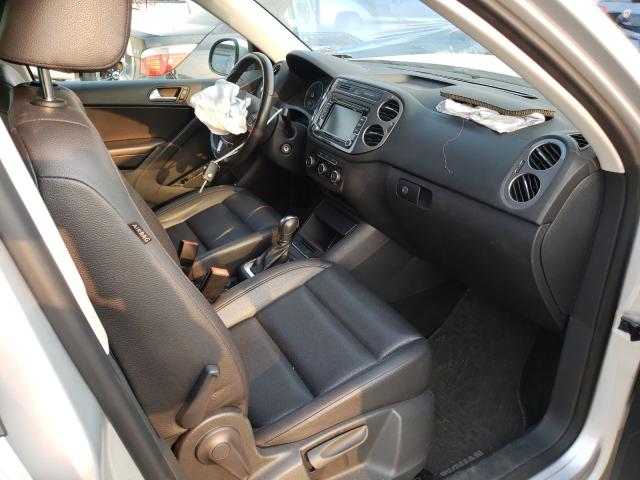 Photo 4 VIN: WVGBV7AX8CW592288 - VOLKSWAGEN TIGUAN S 