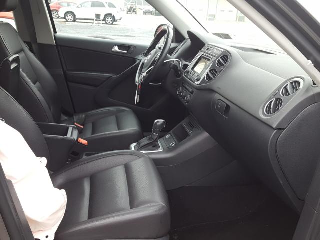 Photo 4 VIN: WVGBV7AX8GW561631 - VOLKSWAGEN TIGUAN 