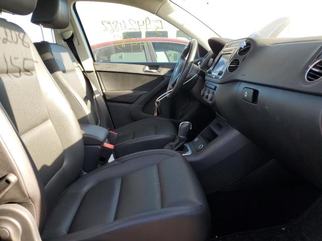 Photo 4 VIN: WVGBV7AX8HK006137 - VOLKSWAGEN TIGUAN S 