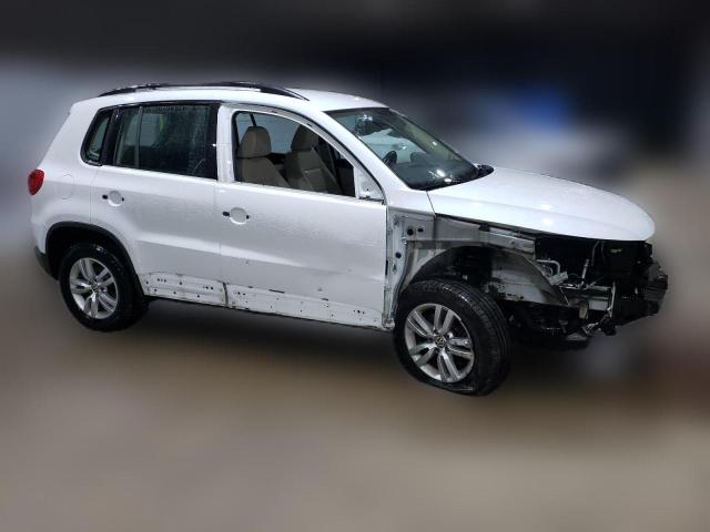 Photo 3 VIN: WVGBV7AX8HK027750 - VOLKSWAGEN TIGUAN 