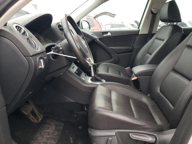 Photo 6 VIN: WVGBV7AX8HK028378 - VOLKSWAGEN TIGUAN 