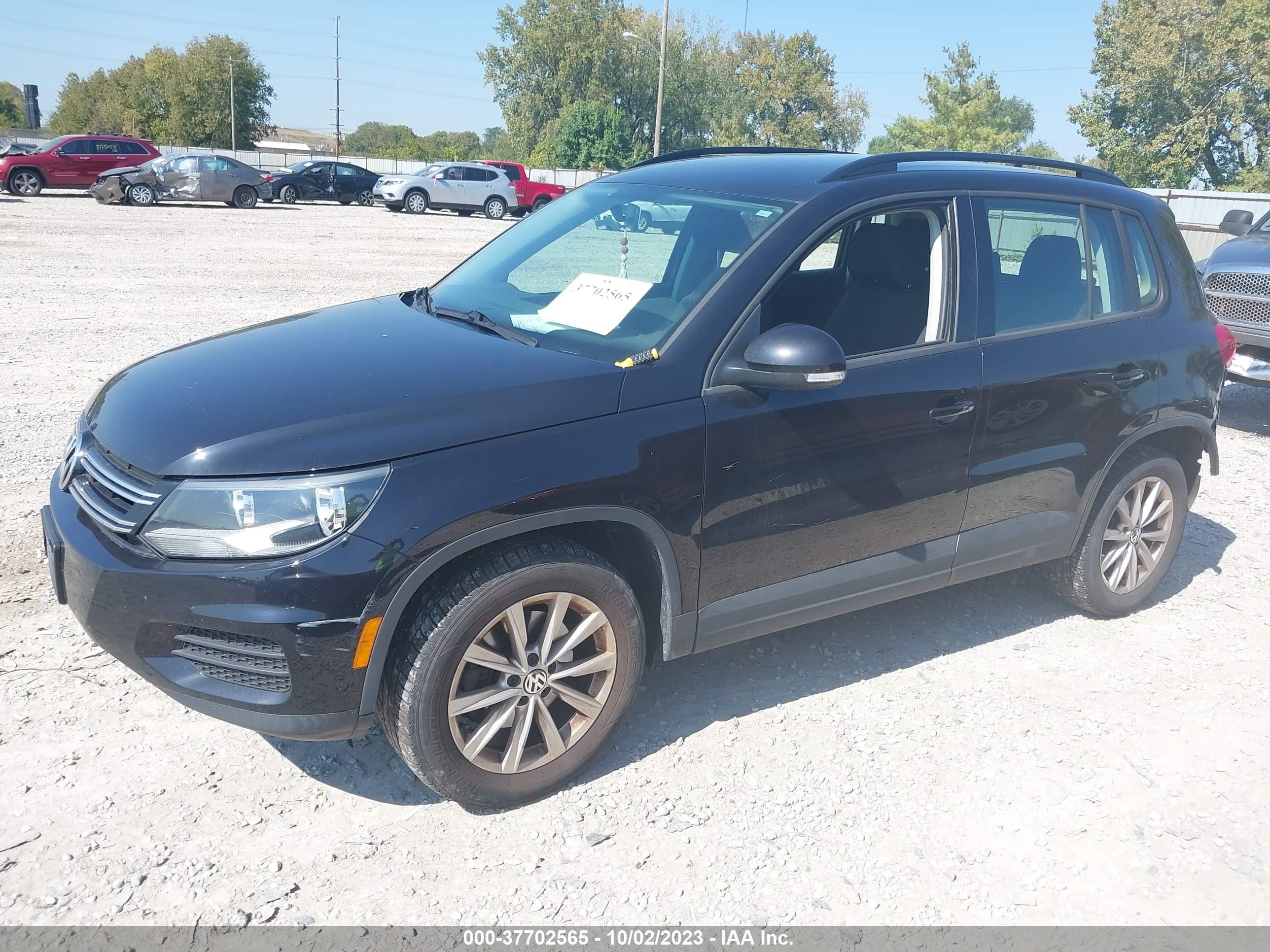 Photo 1 VIN: WVGBV7AX8HK045682 - VOLKSWAGEN TIGUAN 