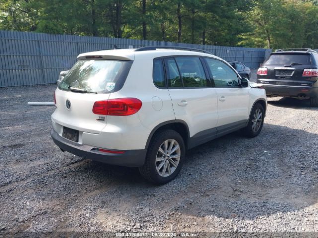 Photo 3 VIN: WVGBV7AX8HK052373 - VOLKSWAGEN TIGUAN 