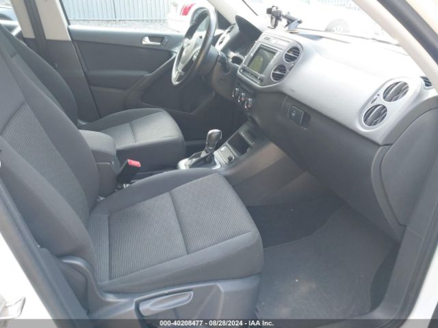 Photo 4 VIN: WVGBV7AX8HK052373 - VOLKSWAGEN TIGUAN 