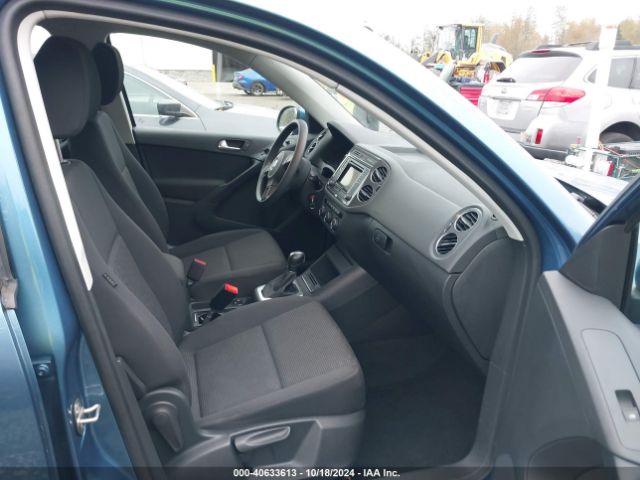 Photo 4 VIN: WVGBV7AX8HK053667 - VOLKSWAGEN TIGUAN 