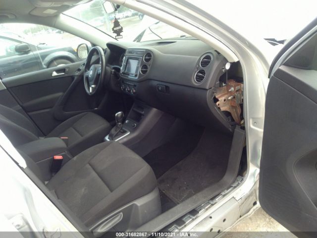 Photo 4 VIN: WVGBV7AX8JK004698 - VOLKSWAGEN TIGUAN LIMITED 