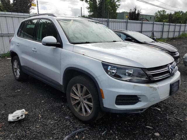 Photo 3 VIN: WVGBV7AX8JK005284 - VOLKSWAGEN TIGUAN LIM 